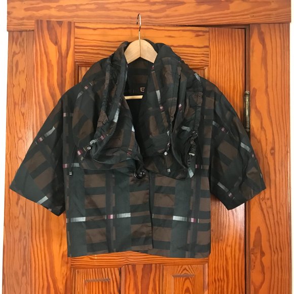 Unique designer jacket - Canadian made - Picture 5 of 9